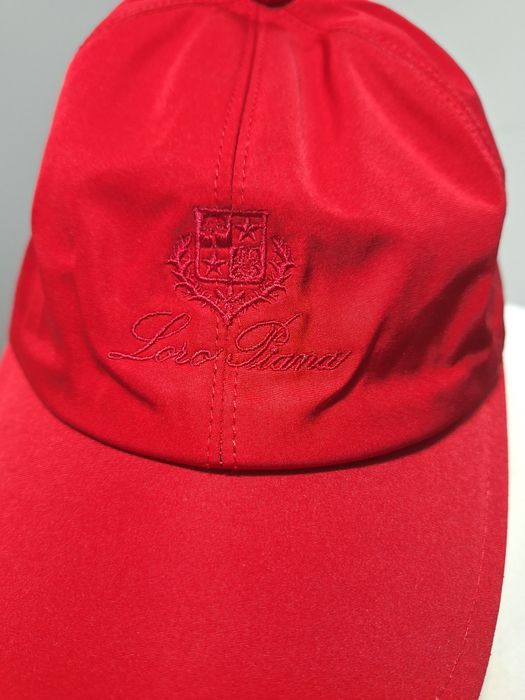 Loro piana czapka z daszkiem