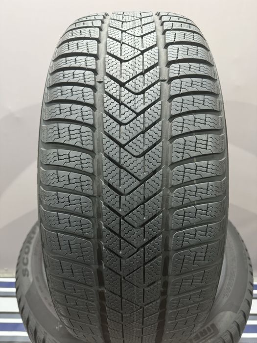 235/45 R20 100V XL шины Pirelli Scorpion Winter