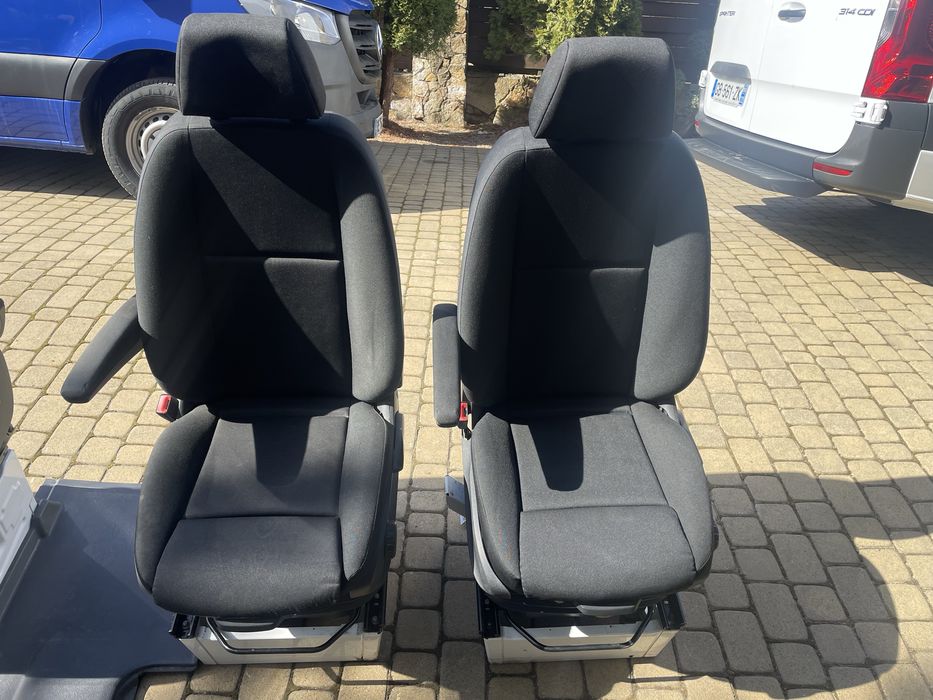 Сидіння  пассажира водія підлога коврик 907 спрінтер