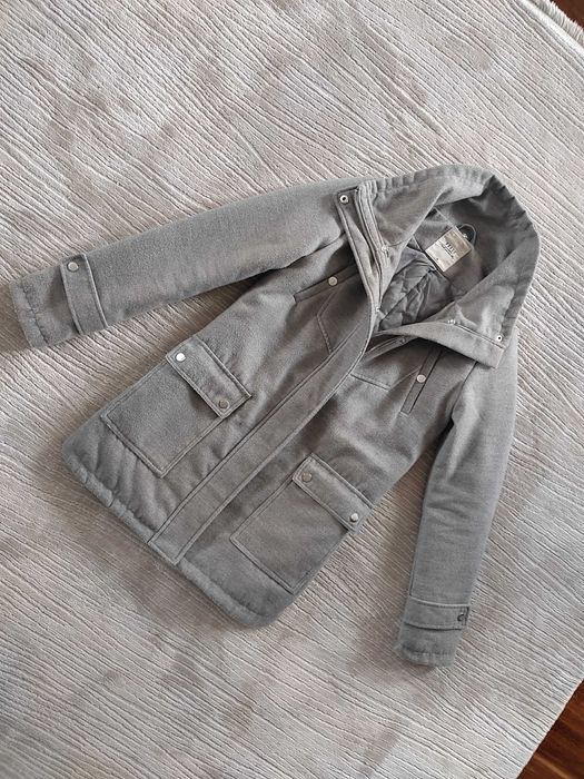 House szary płaszcz na zimę S 36 na pikowanej podszewce ocieplany