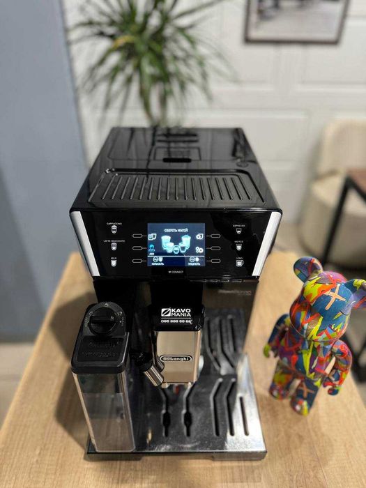 Кофемашина Delonghi PrimaDonna Class