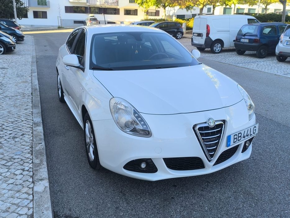 Alfa-Romeo Giulietta 2011/04 1.4 Turbo 120 CV