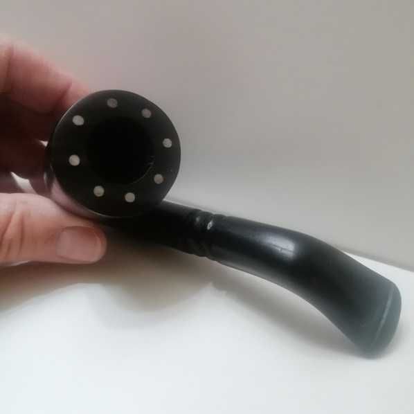 Cachimbo de Moçambique com incrustações em osso