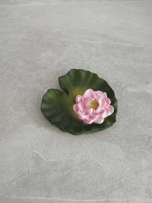 Садова фігура ЛАТАТТЯ