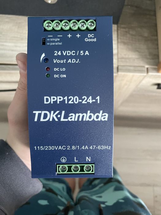 Zasilacz przemyslowy 24V DC szyna DIN