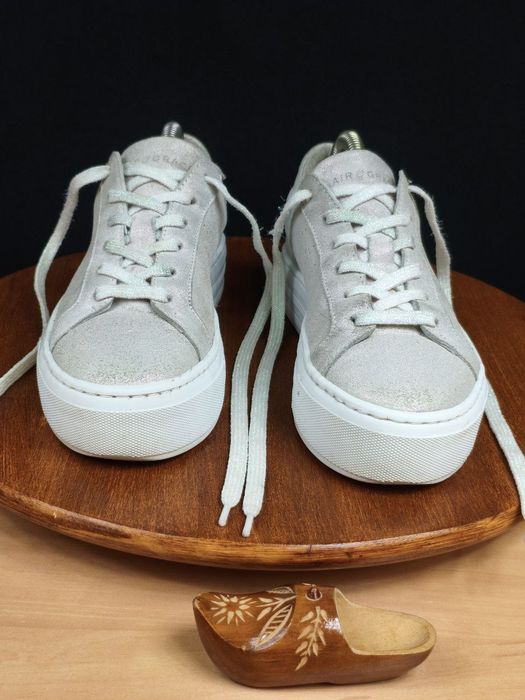 Buty r. 37 Air & Grace skórzane damskie  sznurowane