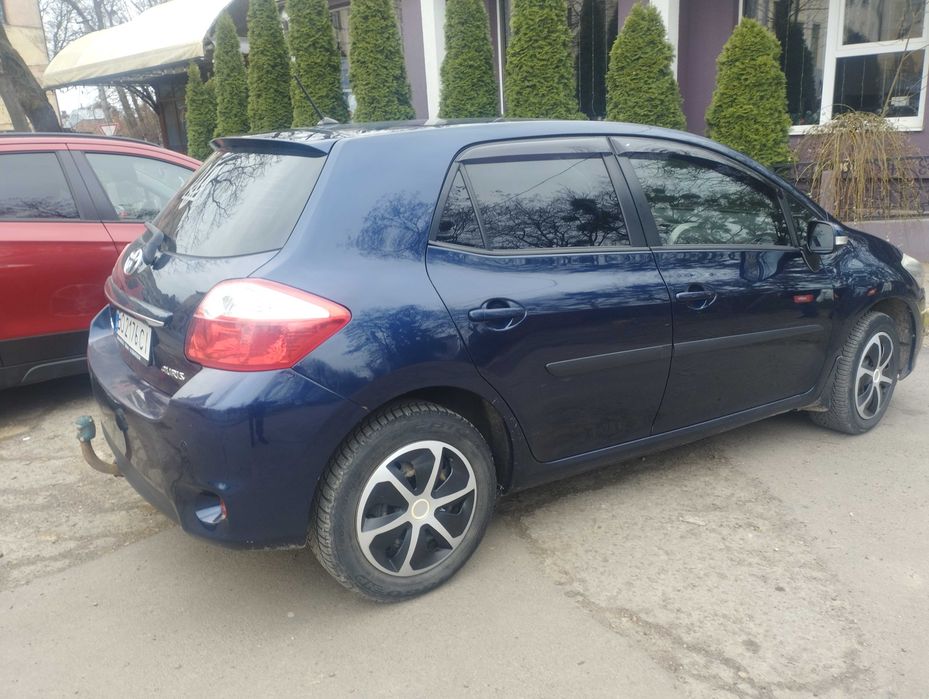 Toyota REStyling Life +