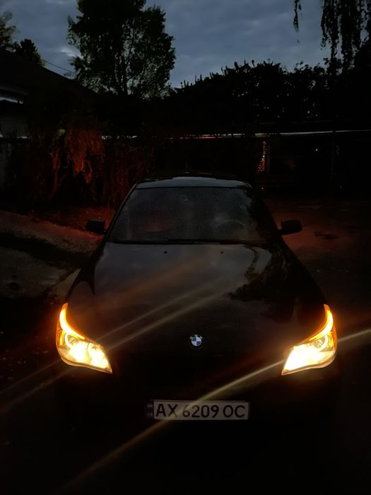 Продам обмен БМВ 525D e61