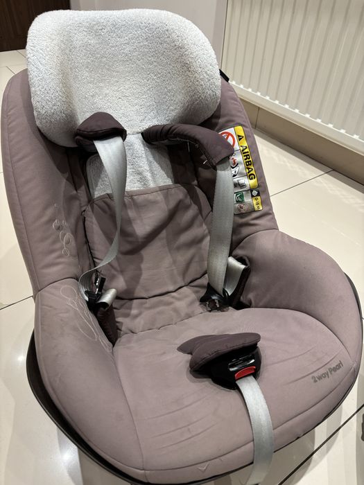 Fotelik Maxi Cosi 2way Pearl plus baza 2wayFix