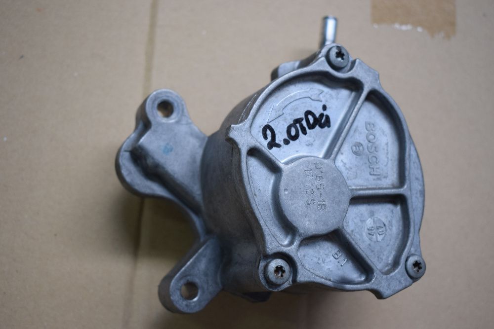Pompa pompka wakum vacum Ford Focus mk2 i C-max 2.0 tdci