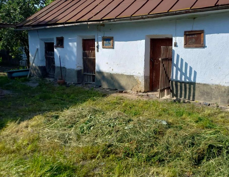 Продаж будинку у тихому місці