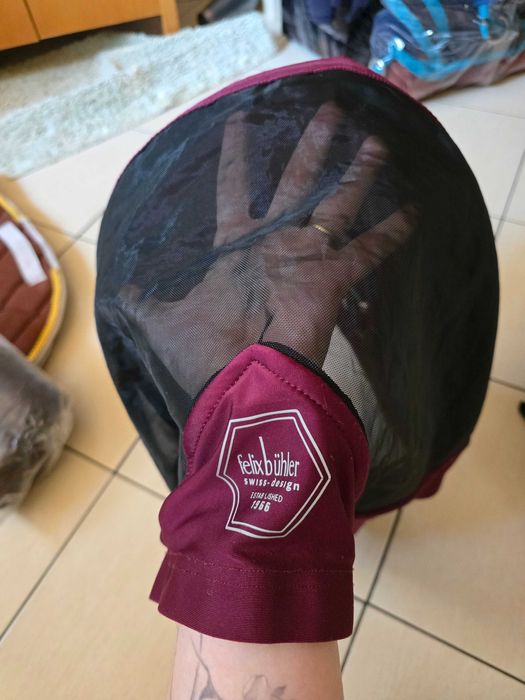 Maska felix buhler na owady dla koni Cob/M