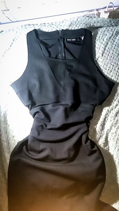 Elegancka sukienka