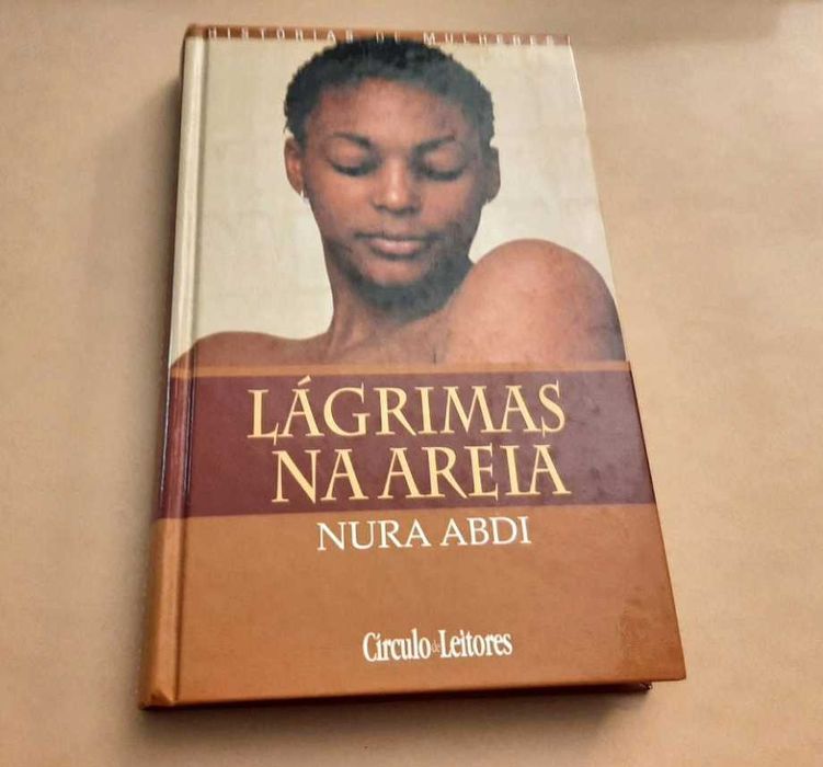 Lágrimas na Areia// Nura Abdi