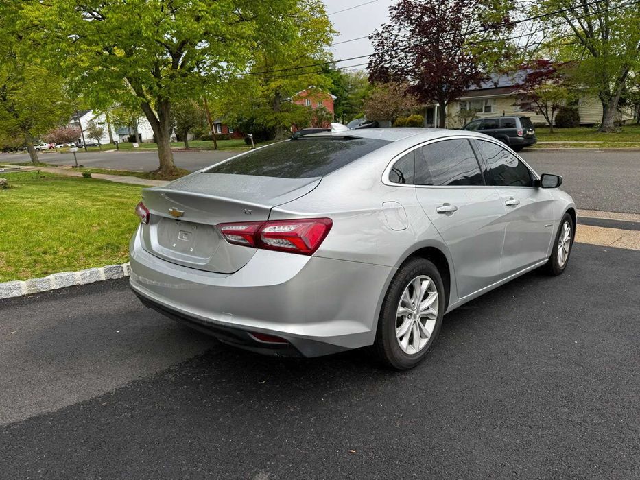 Chevrolet Malibu      2020