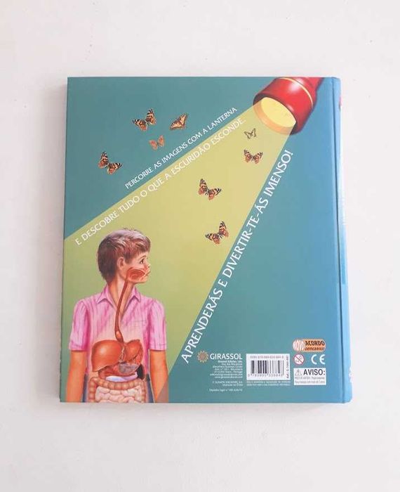 Livro "Corpo Humano - Livro Lanterna"