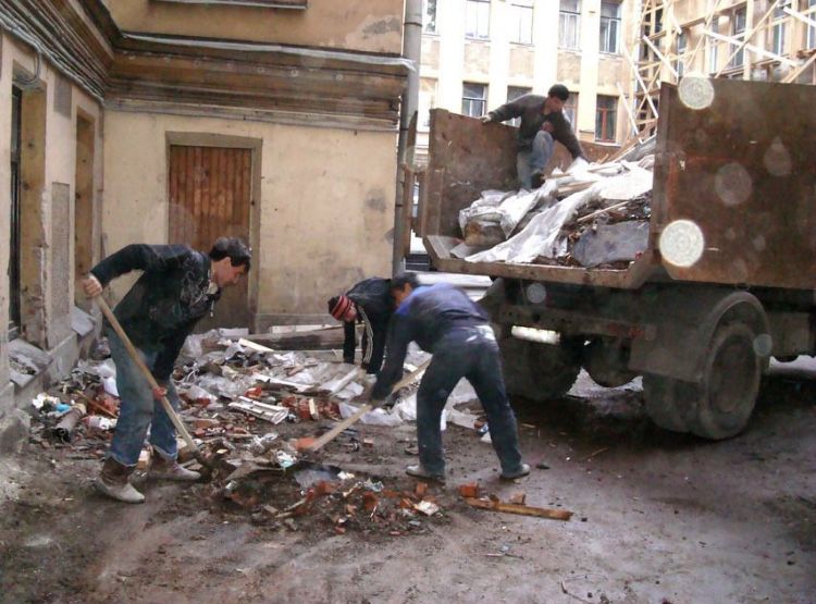 Вивіз сміття недорого гілок побутового мішаного устилізація меблів