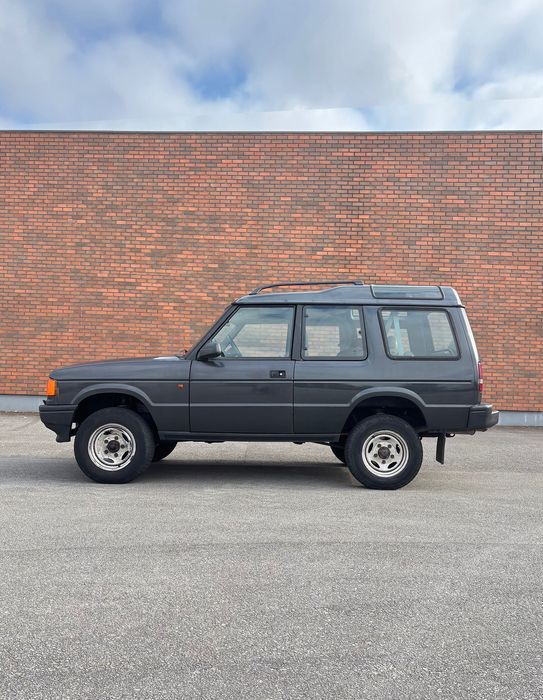 Land Rover Discovery 300 tai