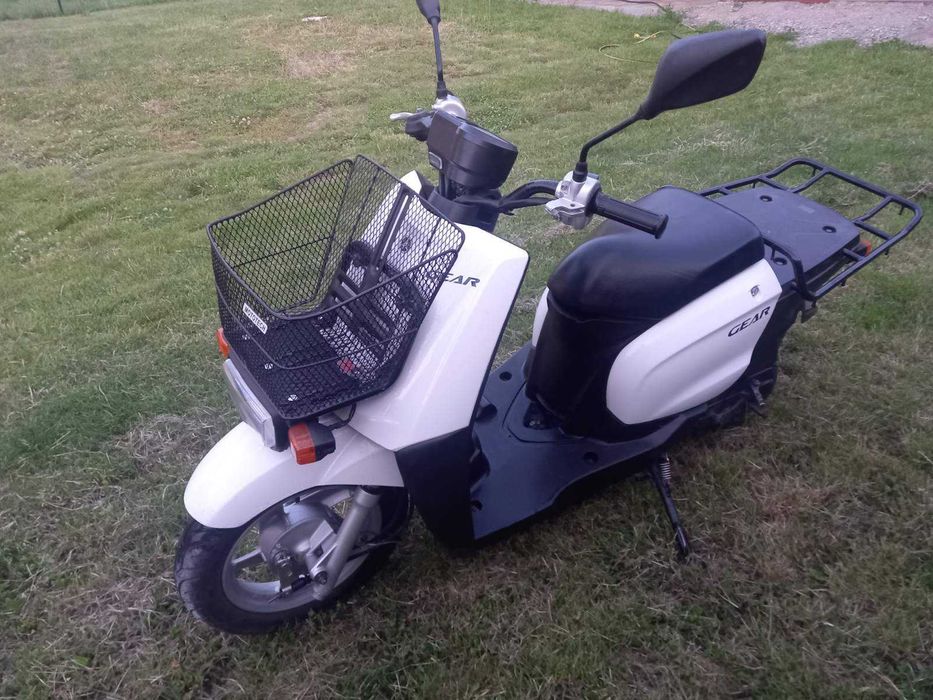 Мопед (скутер) YAMAHA