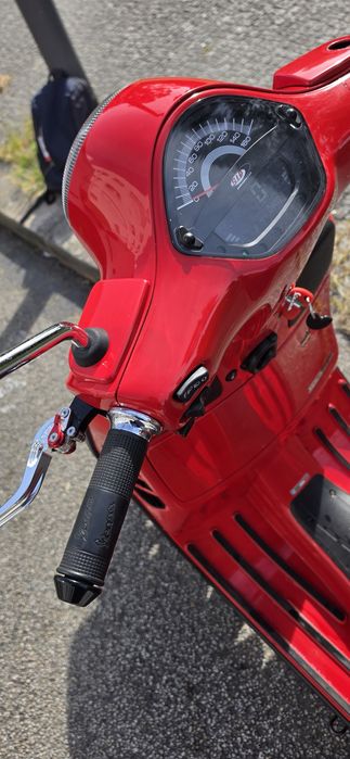 Vespa 300 gts super