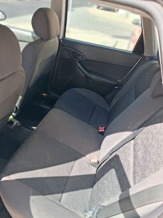 Ford focus 1.4i 2002 com apenas 112000kms