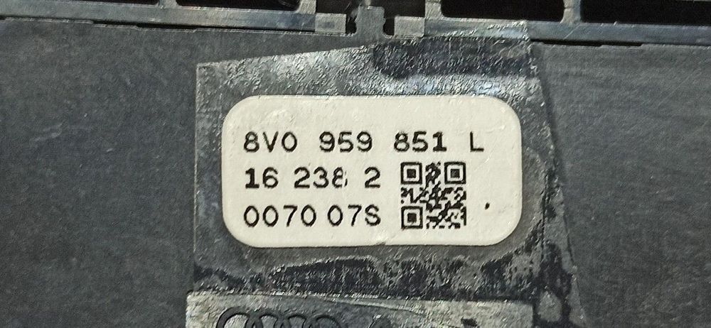 COMANDO ELEVADOR FRENTE ESQUERDO AUDI A3 SPORTBACK (8VF) BASIC