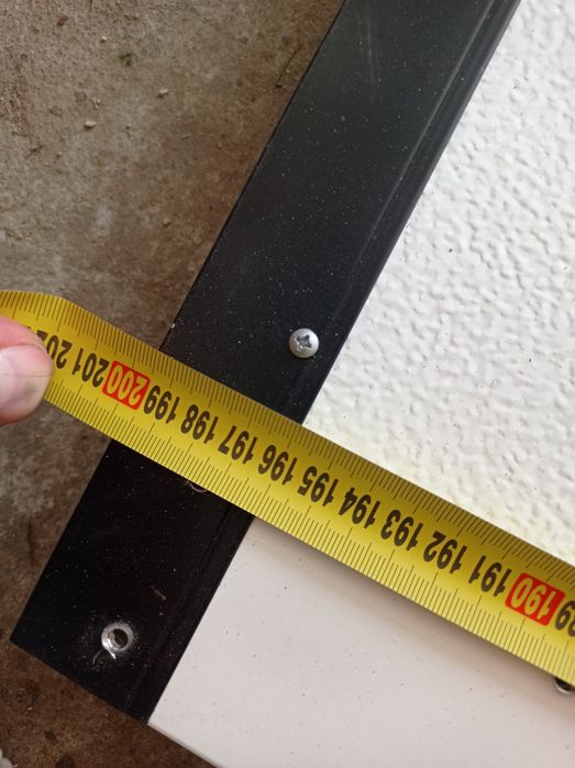 Brama garażowa segmentowa panelowa