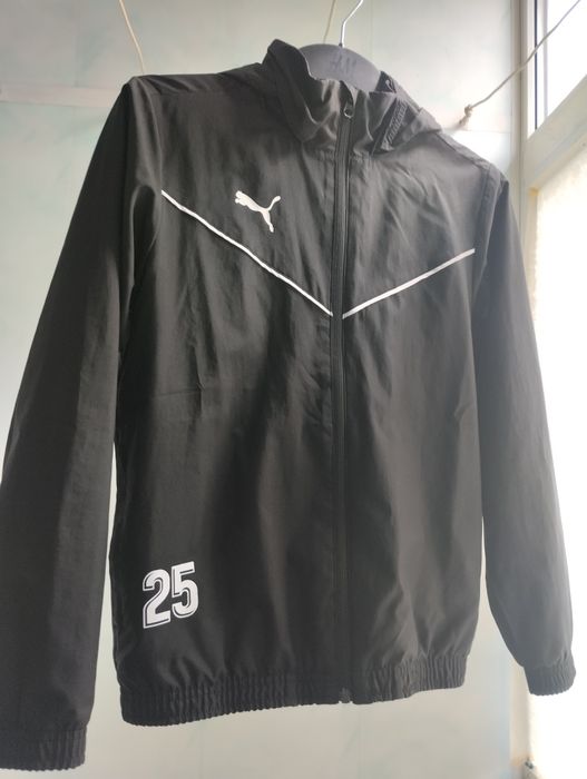 Ветровка, дощовик Puma б/у на зріст 164 см