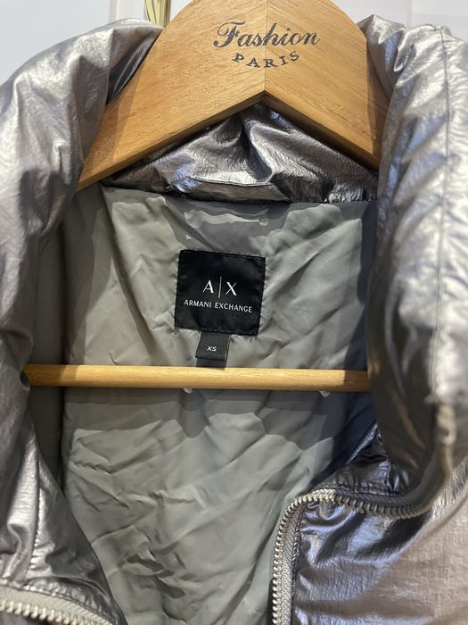 Пуховик Armani Exchange
