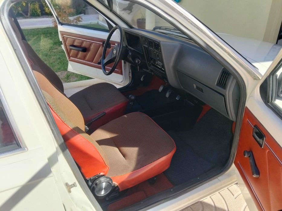 Opel Kadett ,1.3 deluxe