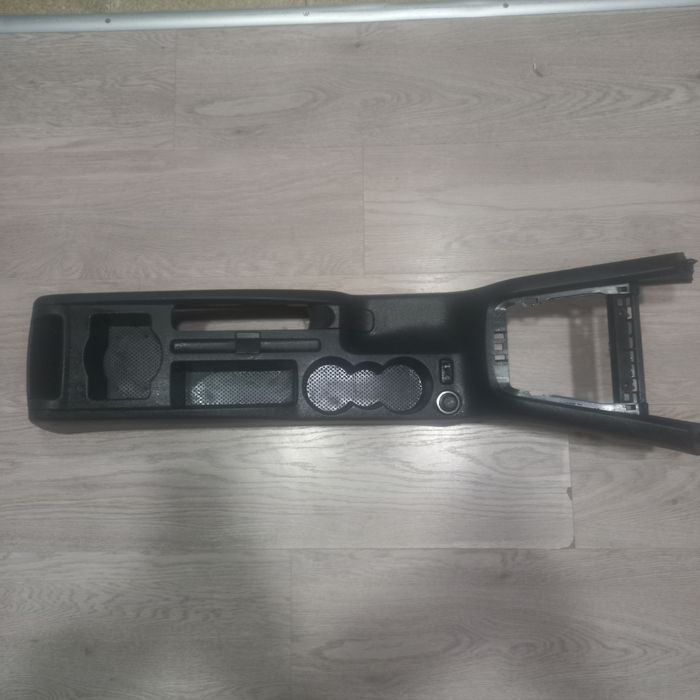 Консоль skoda octavia A 5