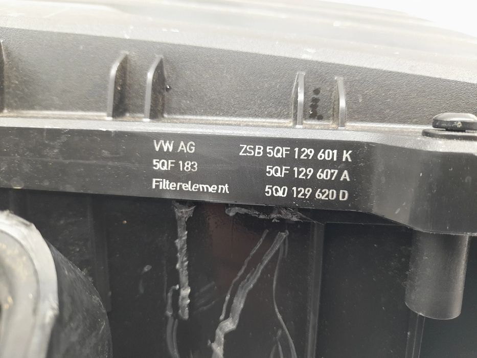 Caixa filtro ar AUDI Q3 (F3B)