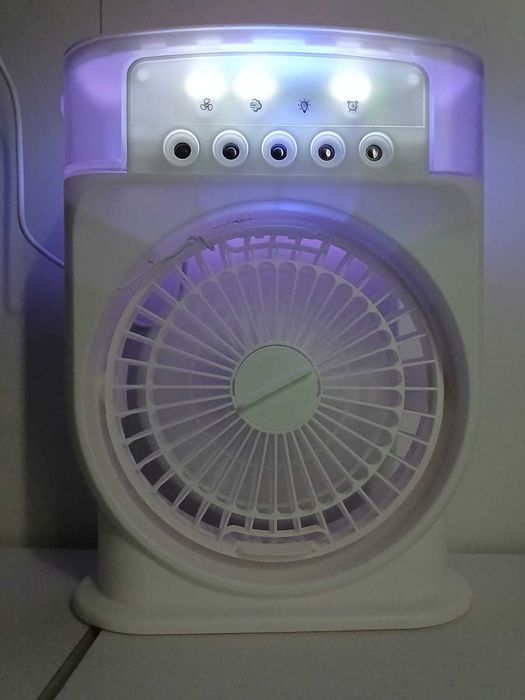 Ventoinha de Pulverização Portátil a Água ou Gelo
