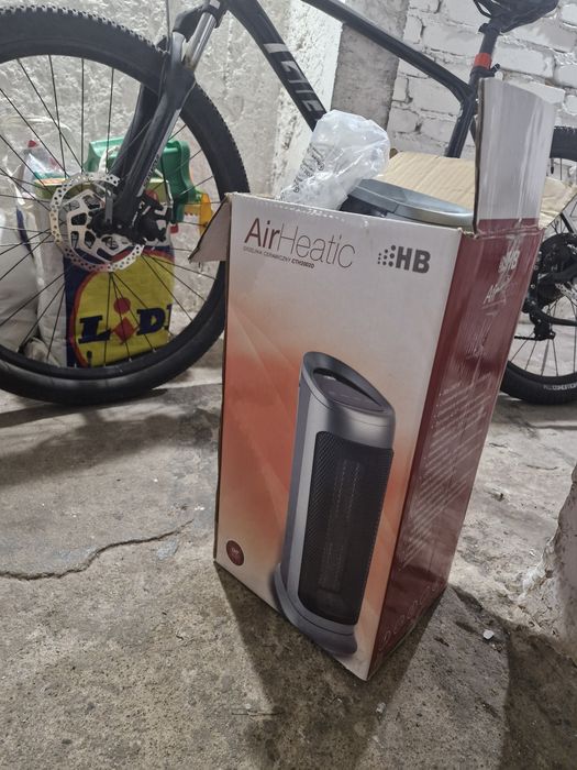 Wentylator powietrza 
Powietrze żadnych powojów żadne powie