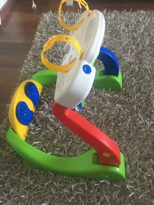 Brinquedo educativo para bebé