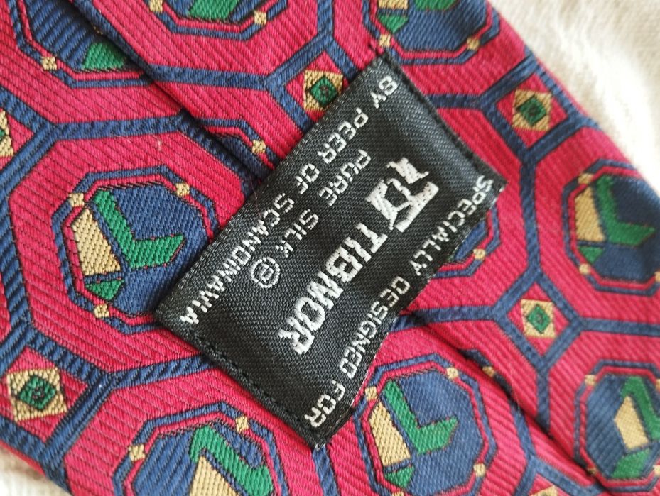 Męski jedwabny krawat 100% silk, kolorowy, czerwony we wzory, kolor wina, 9,5 cm Tibnor