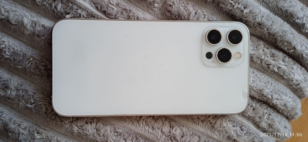 iPhone 12 pro max 256 Гб у подарунок безпровідні навушники