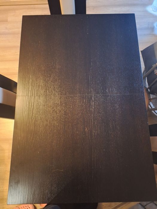 Drewniany stół z 4 krzesłami - ogłoszenie ważne 4 dni !!