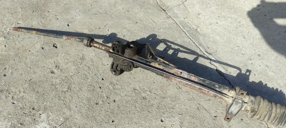 Рульова рейка Фольксваген Пасат