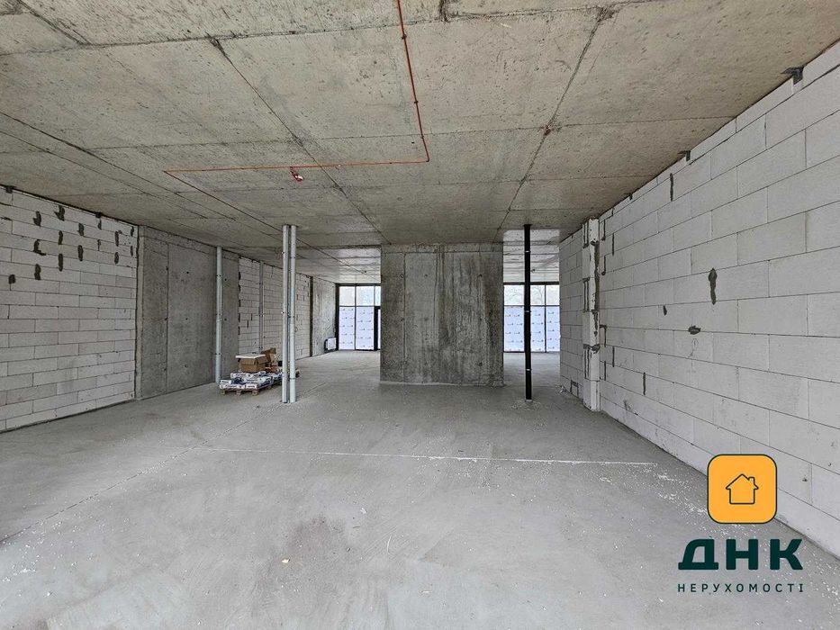 Фасадная коммерция в Аркадии 118 метров, 2 входа с Генуэзской и двора