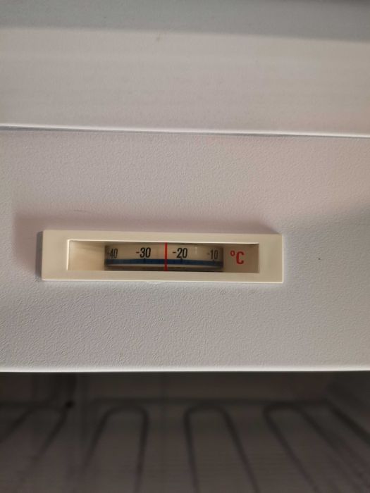 Arca vertical congeladora