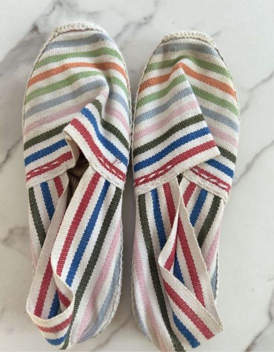 Nowe espadryle r. 36 prosto z Majorki