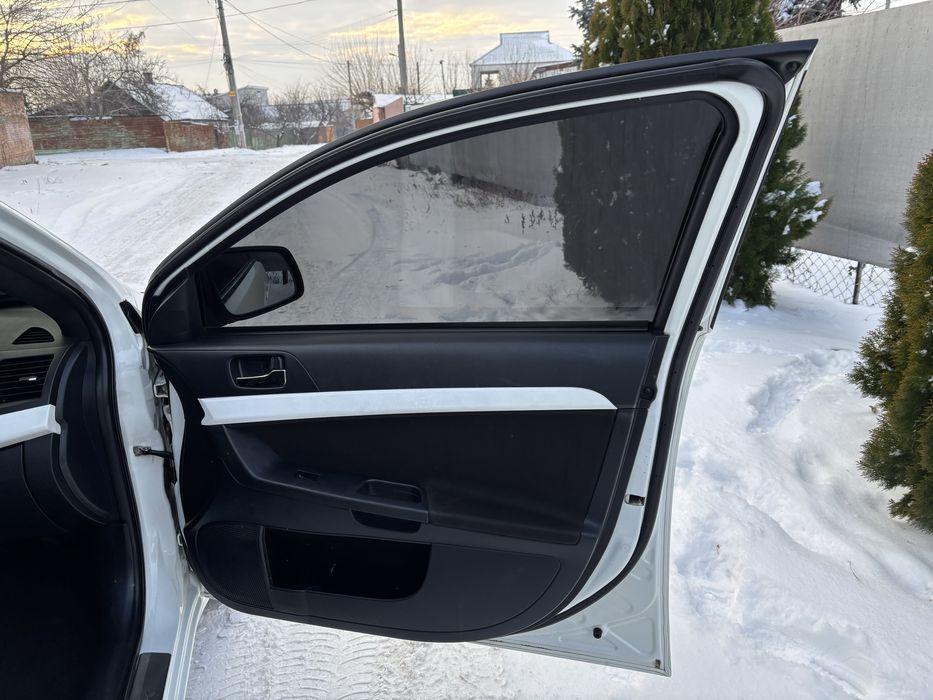 Mitsubishi Lanсеr 2011,1.8, механика, в отличнейшем состоянии!