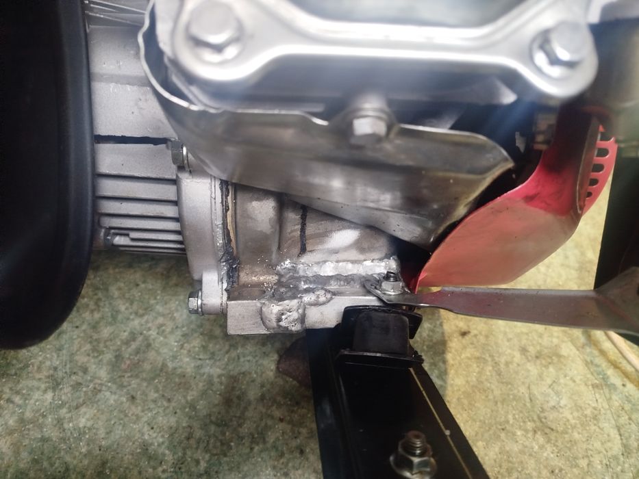 Продам генератор 3.3 кВт.