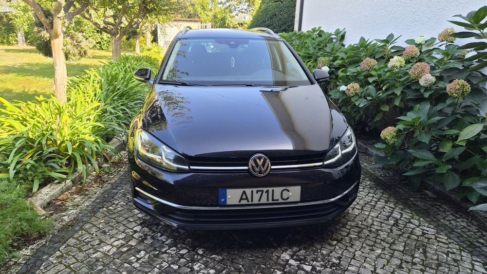 Volkswagen Golf Variant 1.6 TDI DSG – Dez de 2017