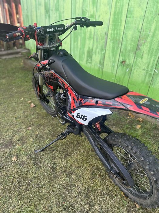 Мотоцикл Пітбайк XTR-KAYO/ MONSTER 125cc4T Enduro
