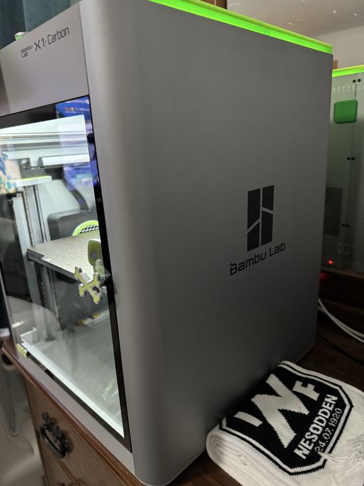 Bambu Lab X1 Carbon