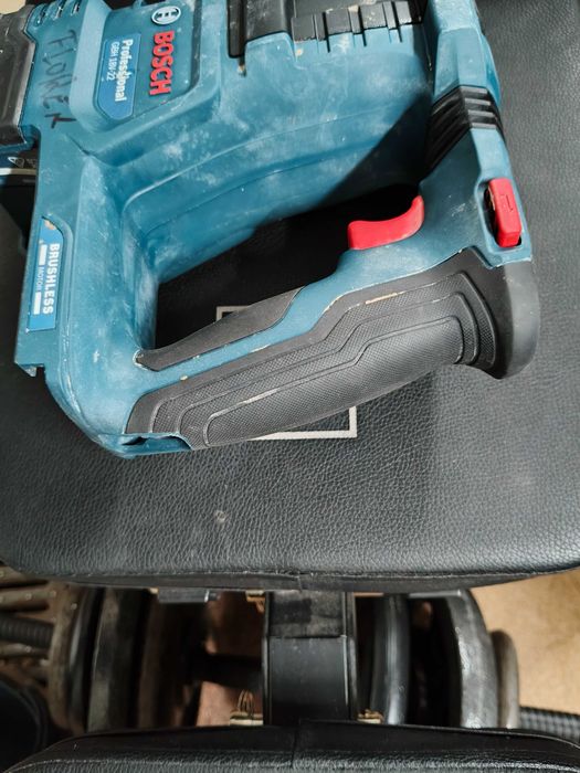 Bosch młotowiertarka SDS plus 18v bezszczotkowa rok2025