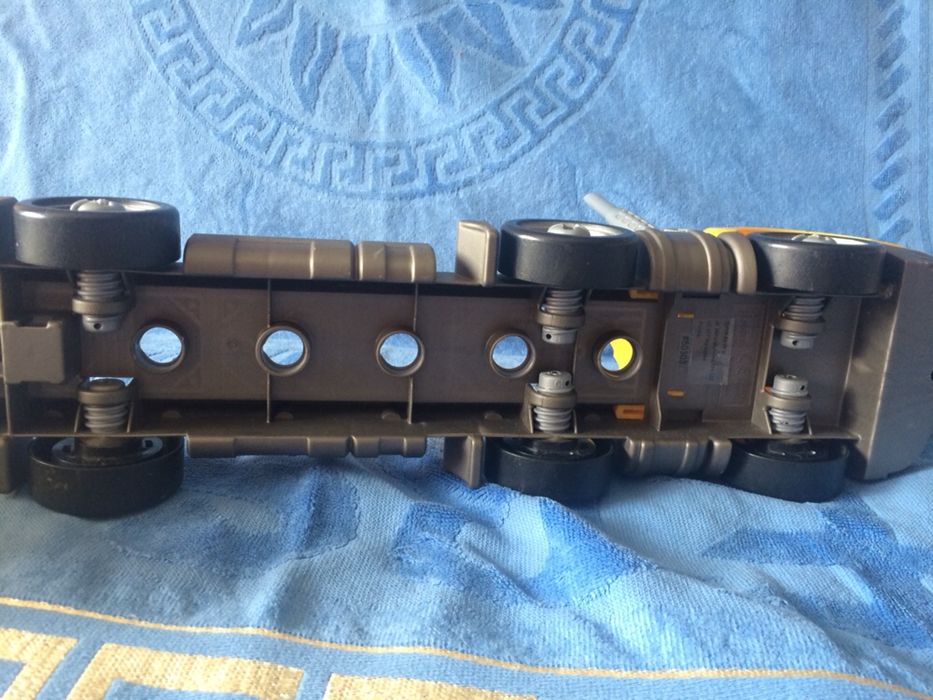 Машина з інструментами