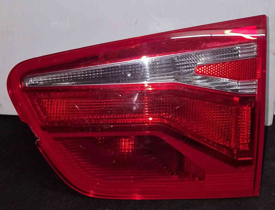 Farolim da Mala Direito - SEAT ALHAMBRA